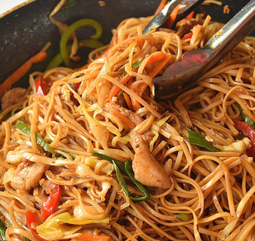 Lo Mein w/ Chicken